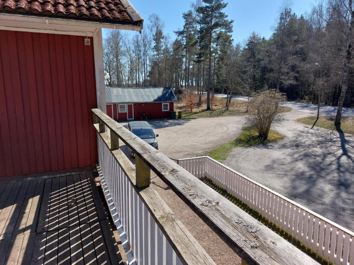 Alingsås Flora Dekor Gaestgard, Lenagardenゲストハウス エクステリア 写真
