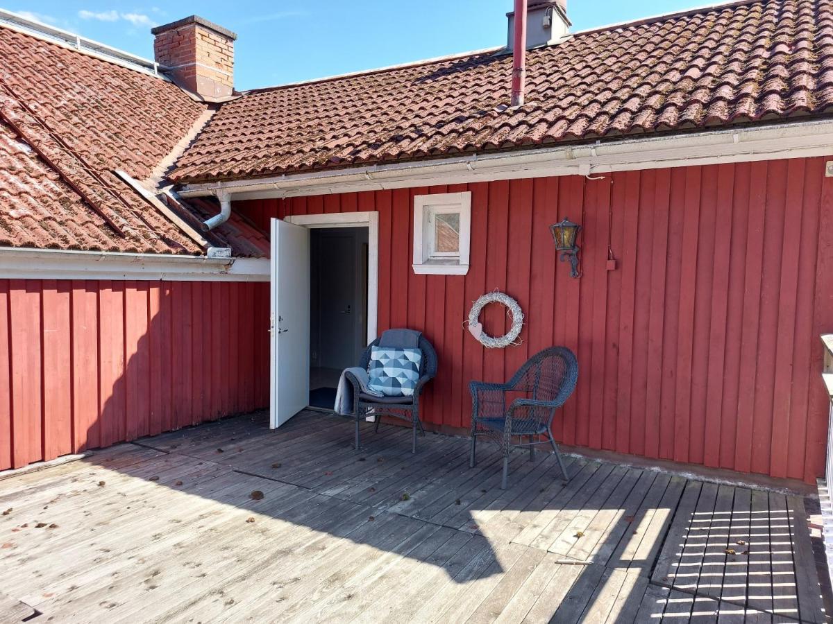 Alingsås Flora Dekor Gaestgard, Lenagardenゲストハウス エクステリア 写真