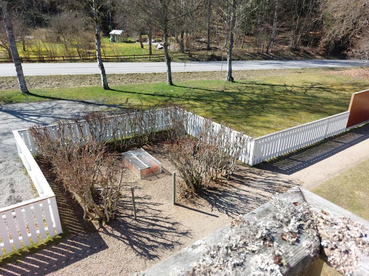 Alingsås Flora Dekor Gaestgard, Lenagardenゲストハウス エクステリア 写真